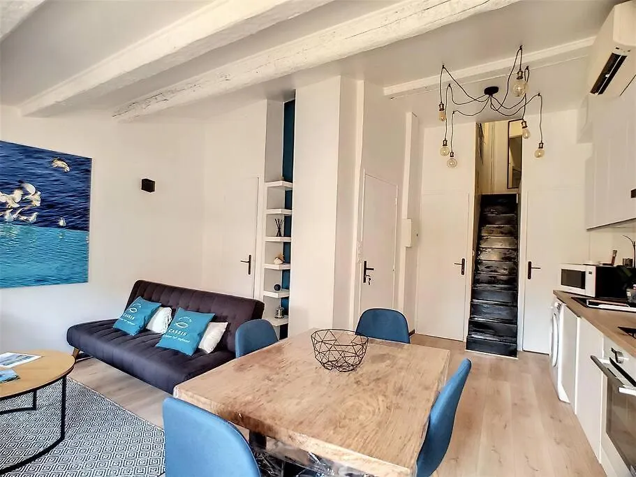 Appartement Un Balcon, Au Coeur Du Village Cassis France